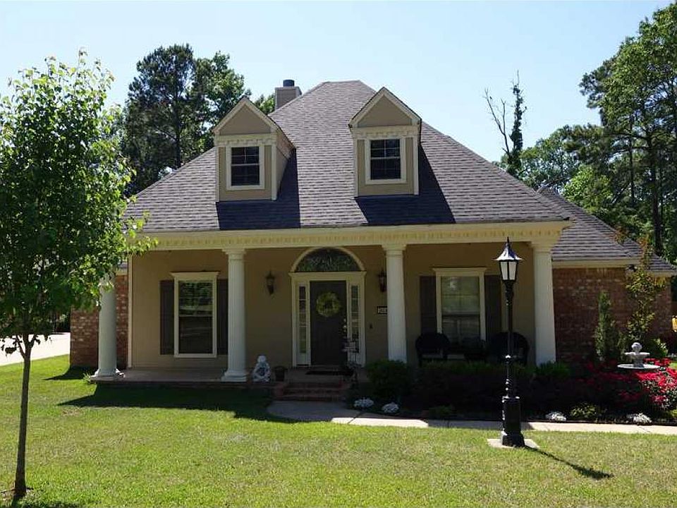 1st image of 404 Dogwood South Ln