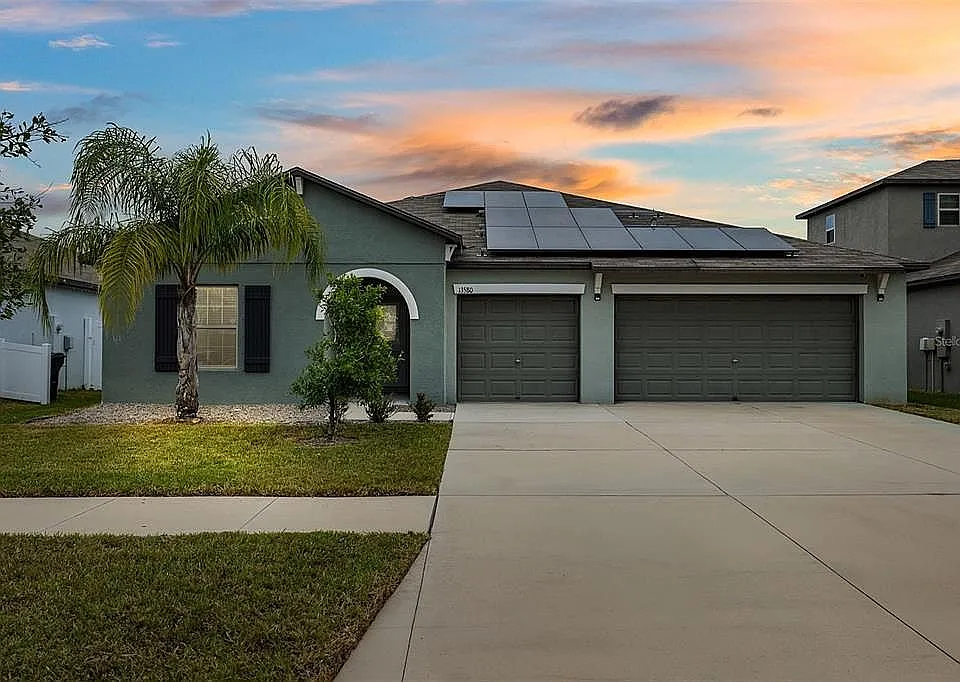 13580 Willow Bluestar Loop