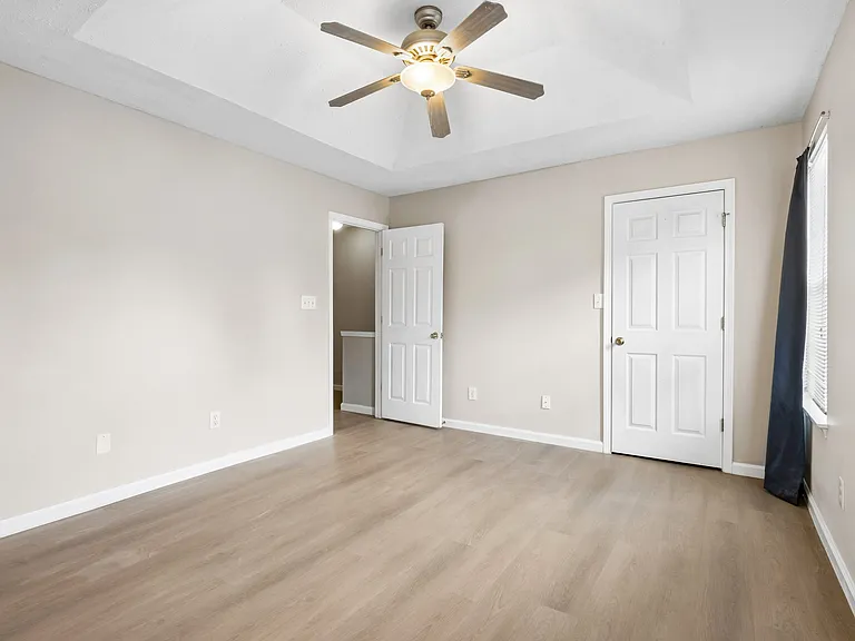 88 Bridge View Dr — Photo 18