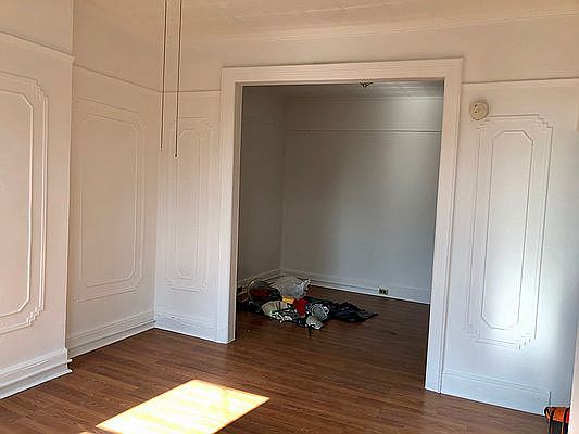 2nd image of 49 Rockaway Ave Floor 3