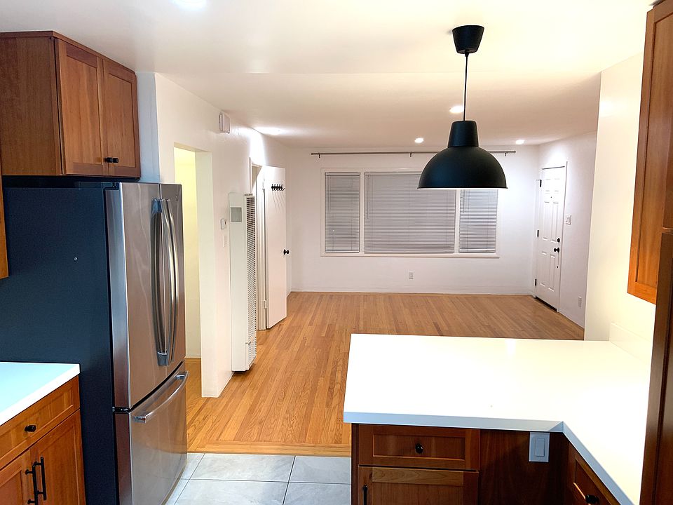 1st image of 1310 Whipple Ave #3