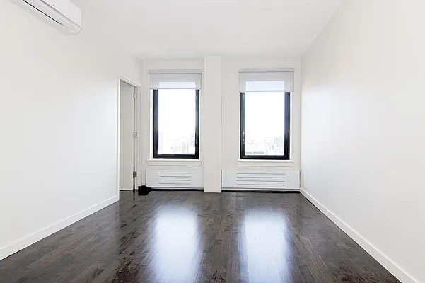 Rented by Modern Spaces | media 34