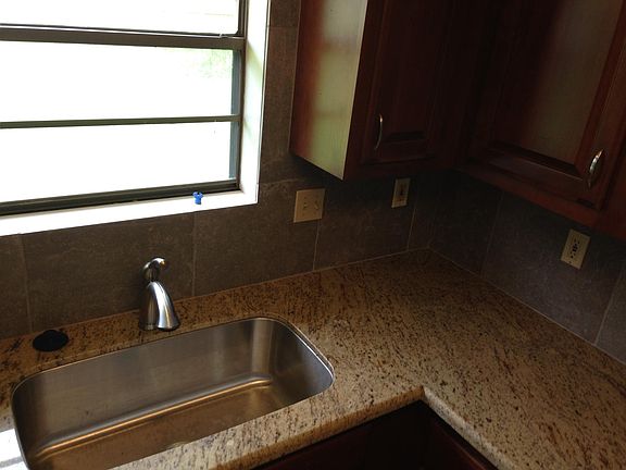 Kitchen large single basin sink