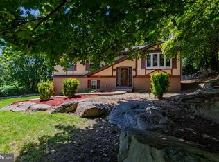 402 N Culvert St, Parkesburg, PA 19365