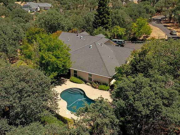 3rd image of 14205 Woodrose Pl