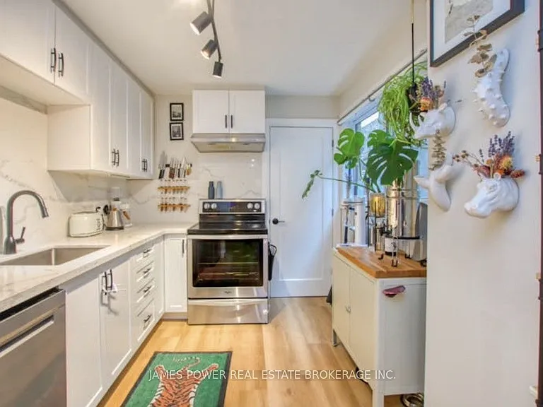 57 Cavell Ave — Photo 7