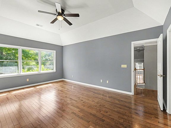 3rd image of 3176 Hagerty Dr