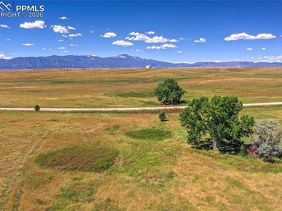 4th image of 3915 S Meridian Rd