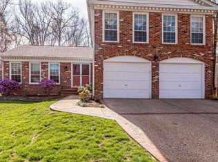 7707 Cervantes Ln, Springfield, VA 22153