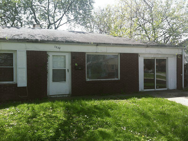 2nd image of 7839 E Cullen Dr