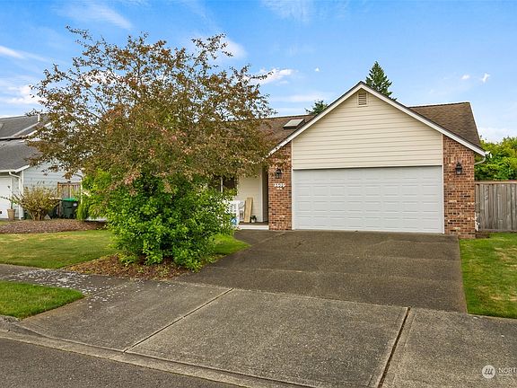 2nd image of 5505 44th Court SE