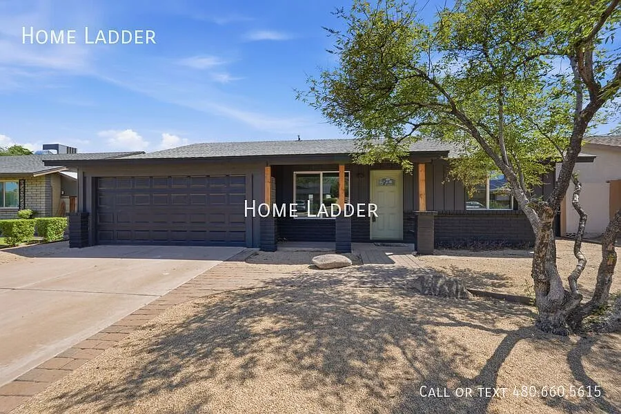 Remodeled 3-Bedroom Tempe Home with Pool, Fireplace & Landscaped Backyard — Photo 4