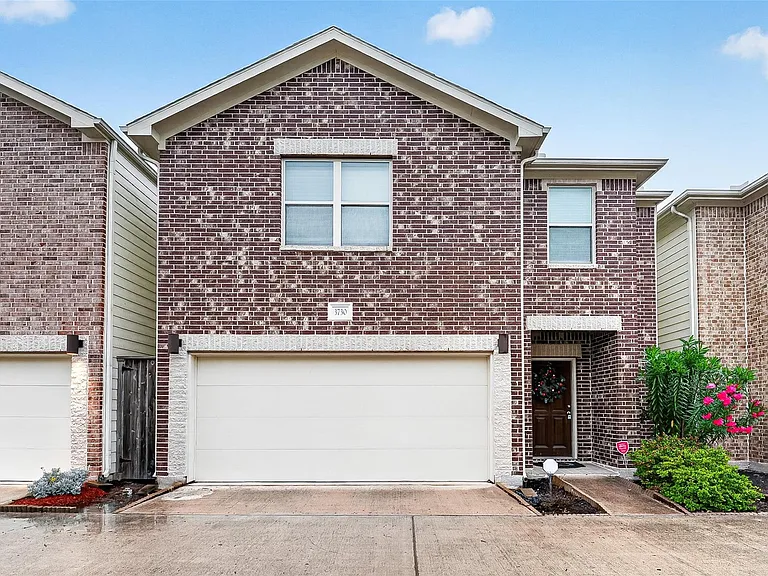 3730 Main Poplar Dr — Photo 1