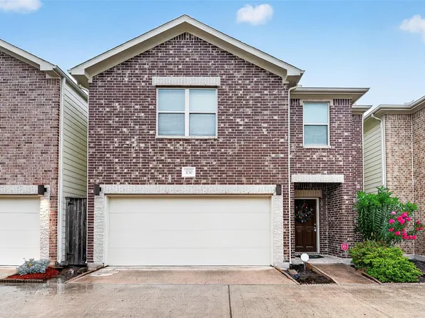 3730 Main Poplar Dr, Houston, TX 77025