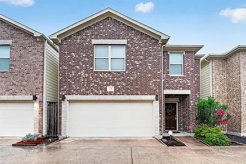 3730 Main Poplar Dr Photo 1