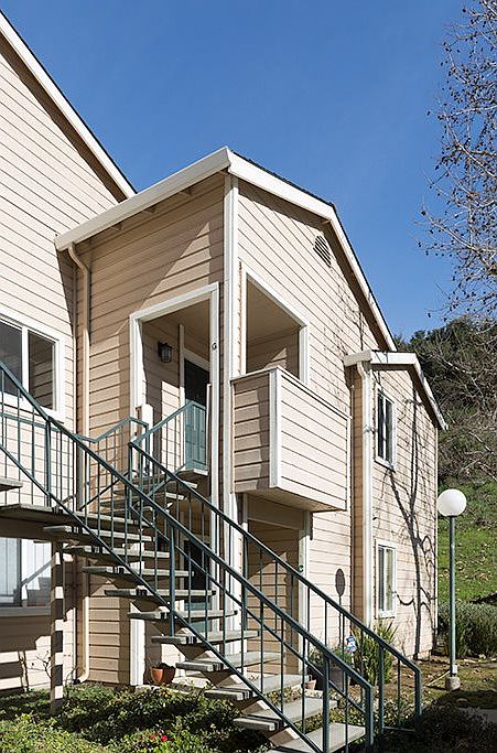 1st image of 740 Canyon Oaks Dr APT G