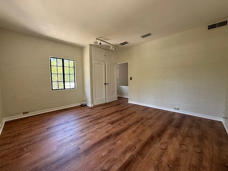 2616 SW 4th Pl — Photo 31