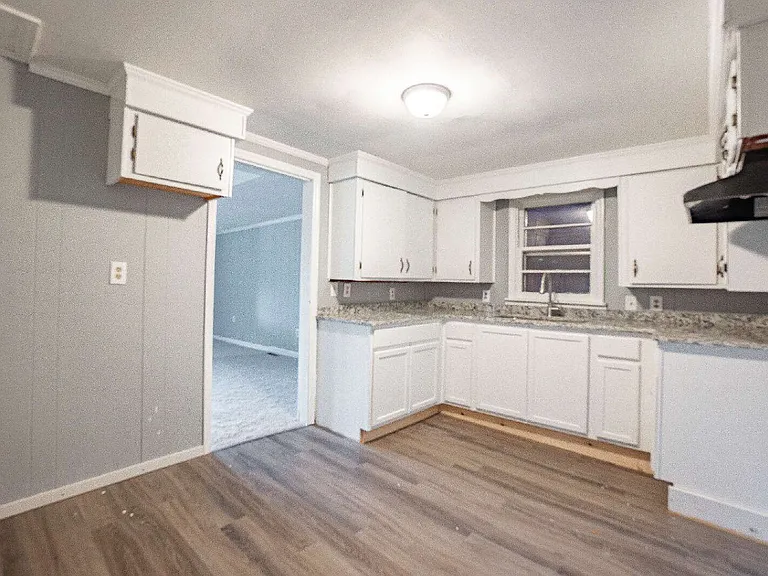 5570 Keith Rd — Photo 21