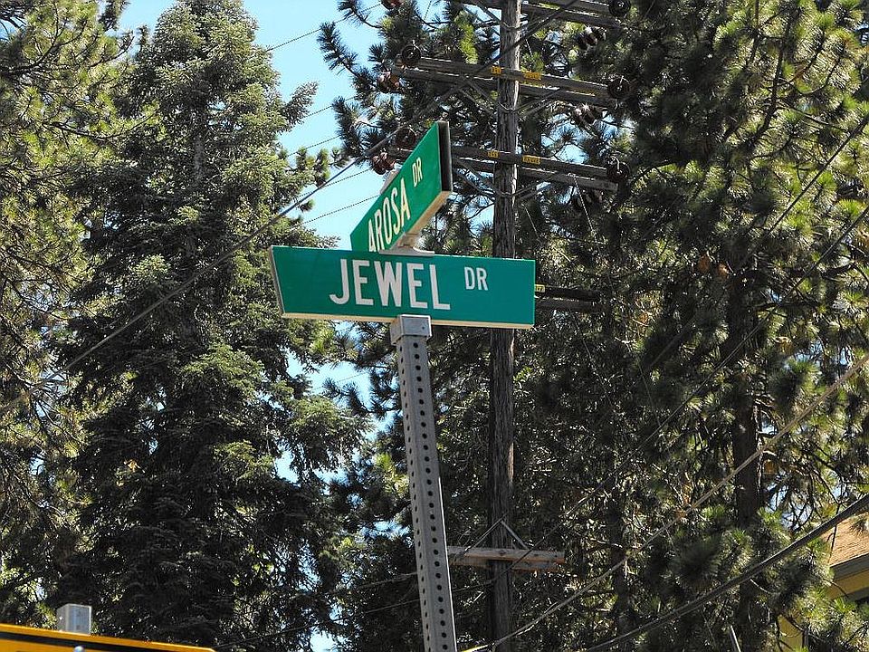 1st image of Jewel Drive Crs