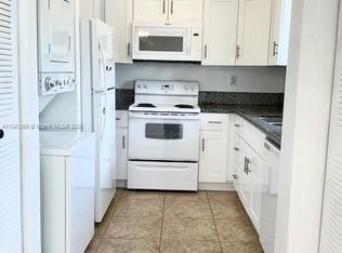 8577 SW 109th Ave #8577, Miami, FL 33173
