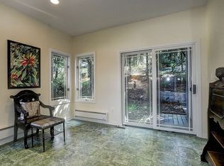 9702 Woodfield Ct, New Market, MD 21774