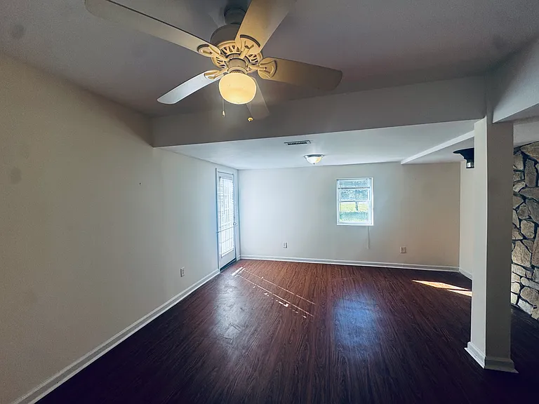 112 Balsa Dr — Photo 6