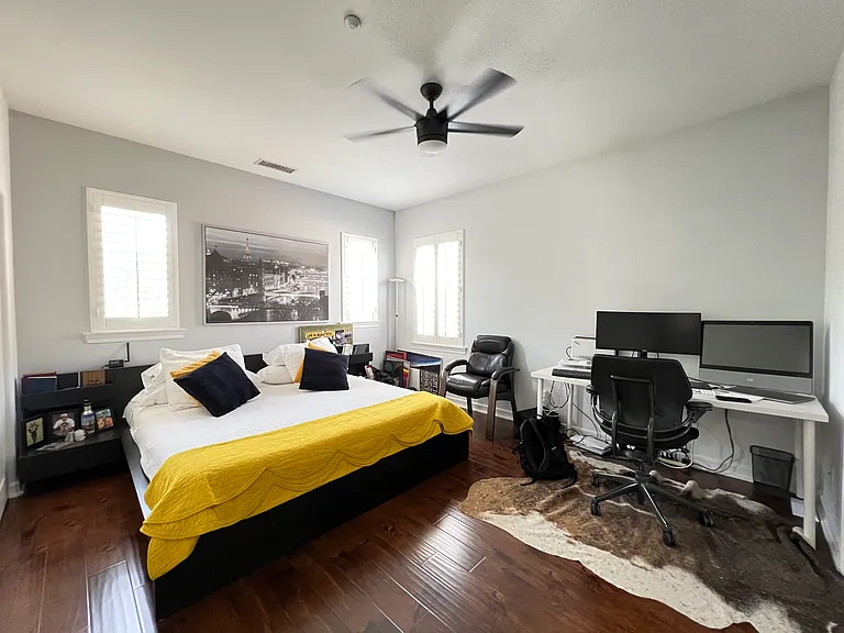 6921 Breezy Glen Dr — Photo 12