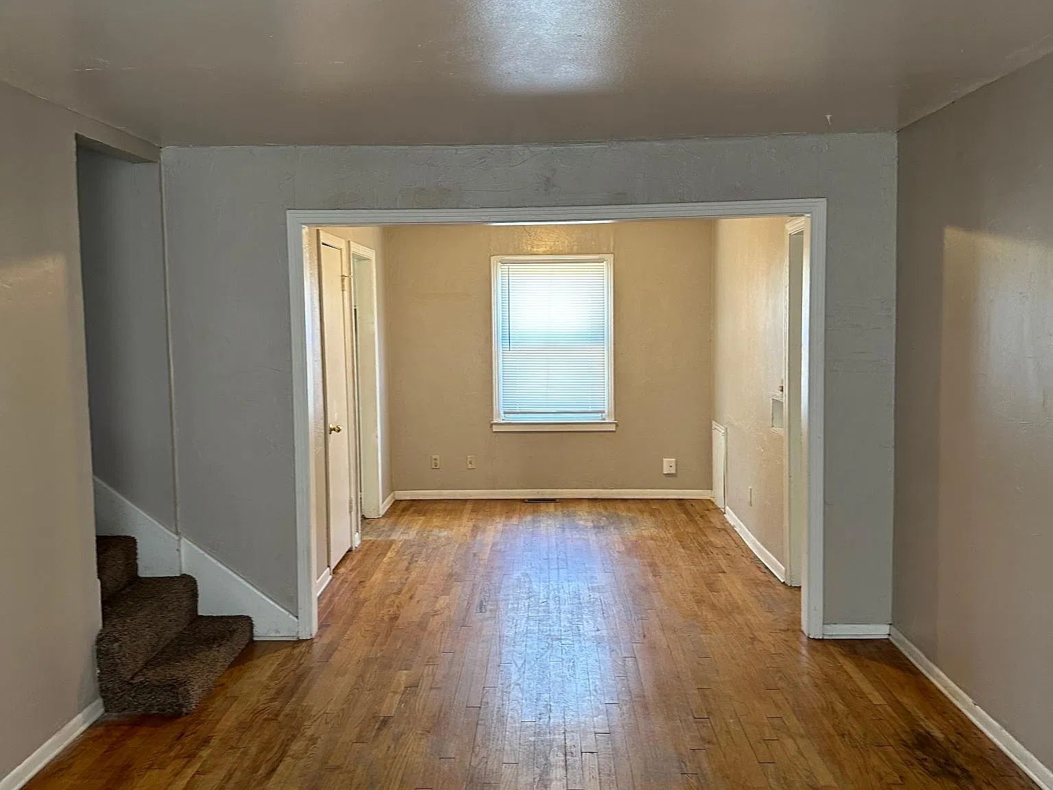 3 bed, 1100 sqft, $1,250 — Photo 4