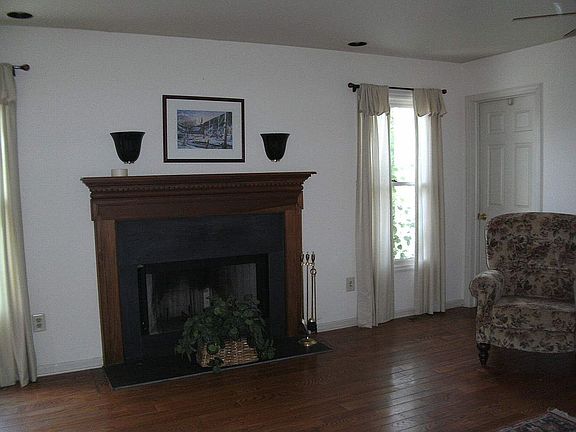 Fabulous Family Room!