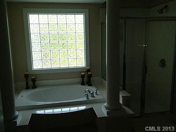 Master Bath_05212013