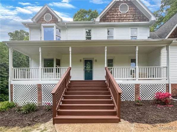 1326 Wesanne Ln, Midlothian, VA 23114