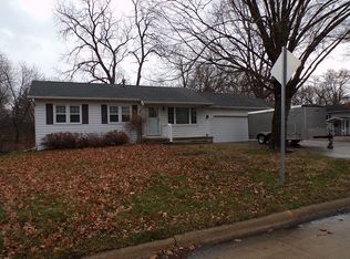 812 5th Ave SW, Independence, IA 50644