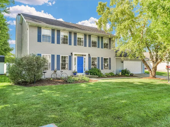 3503 Royal Oak Ct, Champaign, IL 61822