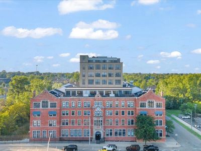 6533 E Jefferson Ave #231, Detroit, MI, 48207