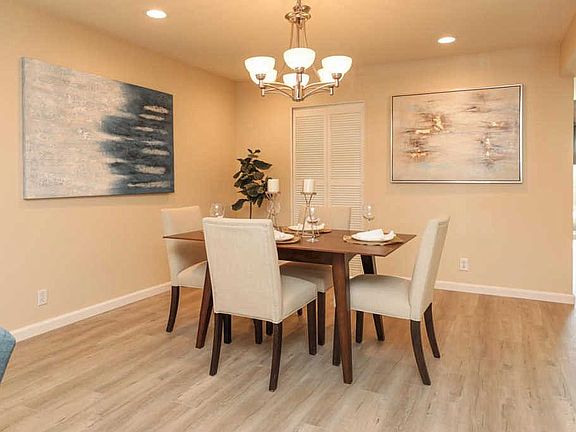 5th image of 1635 Elderberry Way
