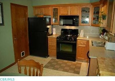 2nd image of 5057 Hibbs Dr