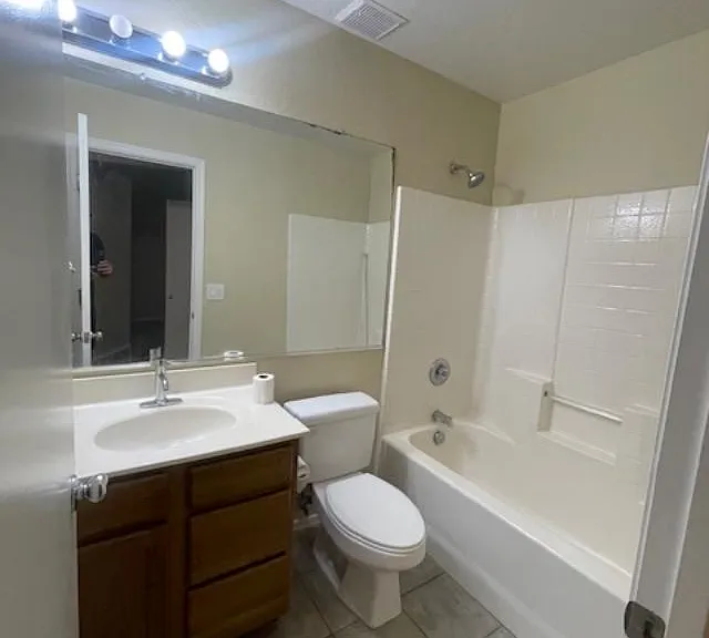 3033 W Graham Trl — Photo 2