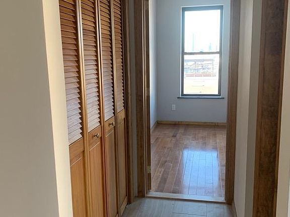 4th image of 73 Hausman St APT 12