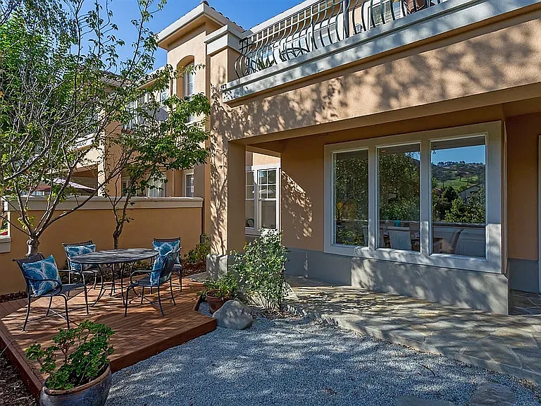 5337 Silver Point Way — Photo 24