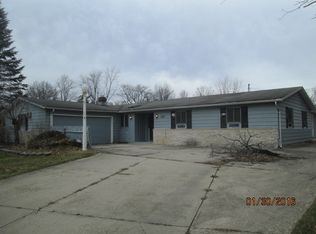 3127 Sundale Dr, Fort Wayne, IN