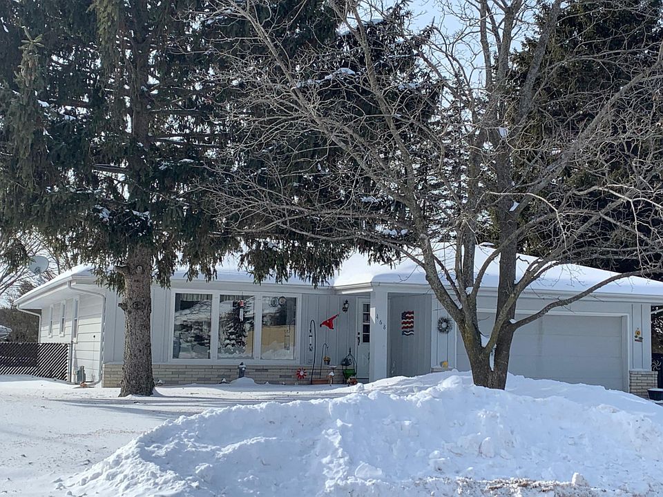 2nd image of 468 Rivermoor Dr