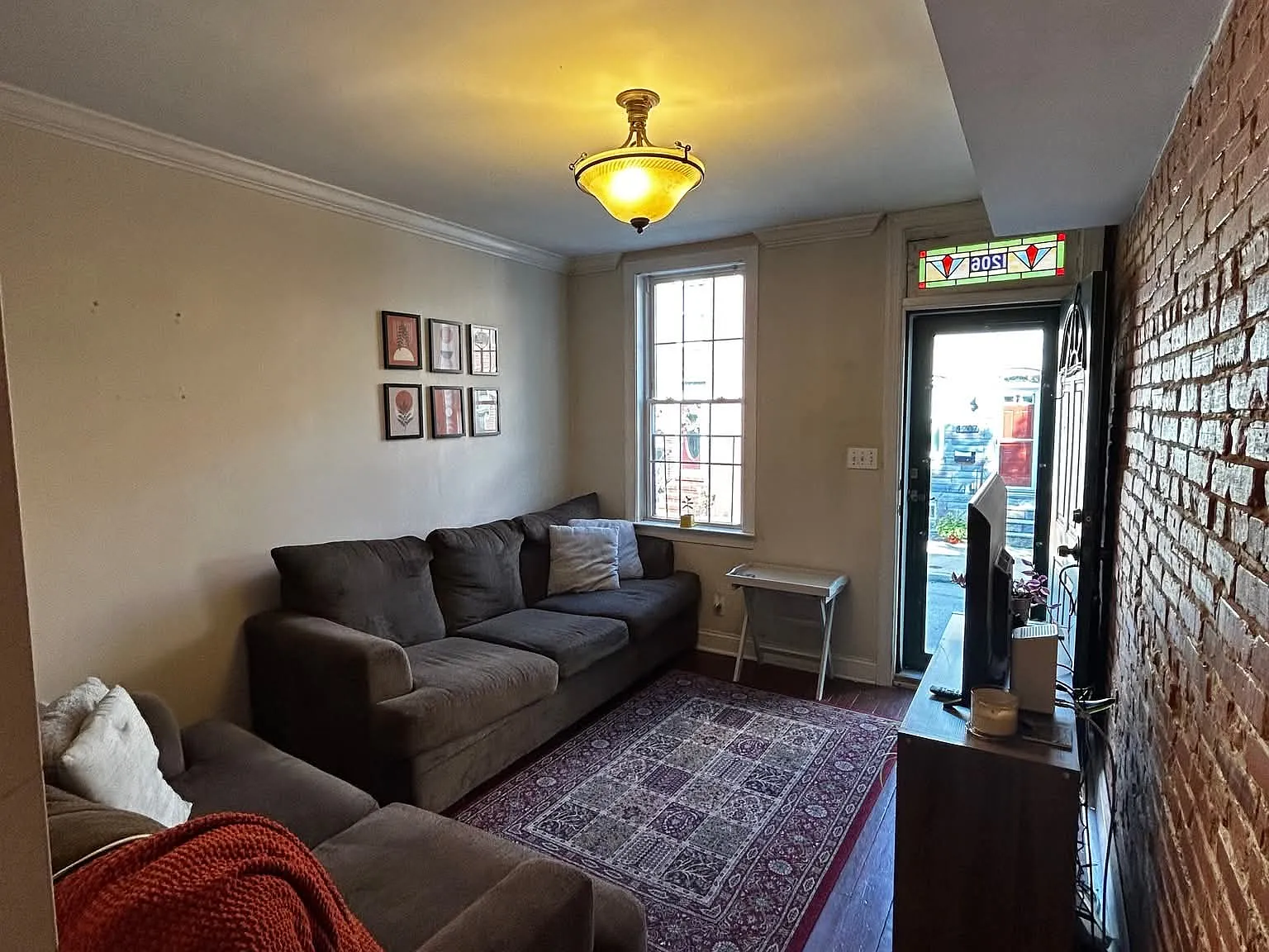 2 bed, 980 sqft, $1,900 — Photo 3
