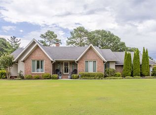 4510 Arrowhead Dr SE, Decatur, AL 35603