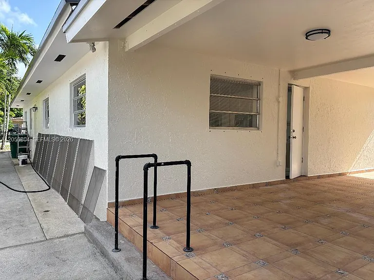 10481 SW 26th Ter — Photo 15