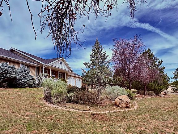 5th image of 1510 S Cross Hollow Dr