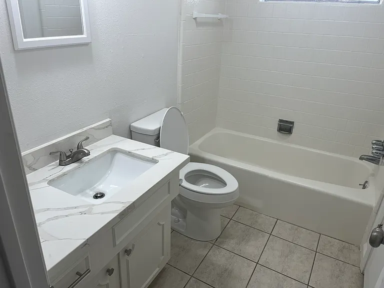 9226 Guywood St — Photo 9
