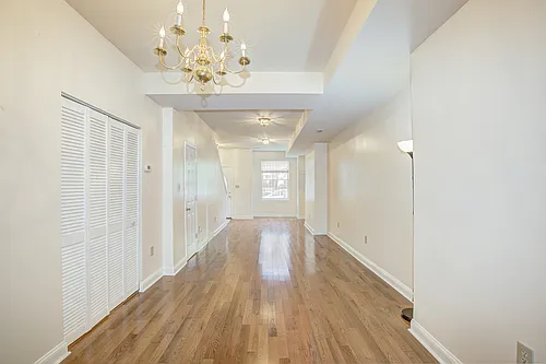 45 Hanover Pl NW Photo 1