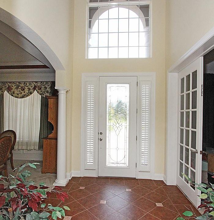 1st image of 225 Stonewell Dr