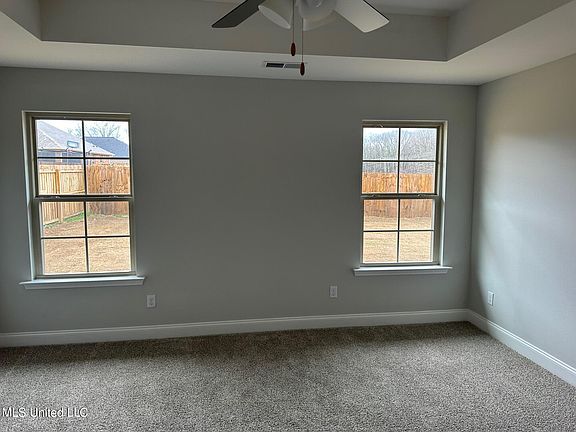 4th image of 5923 Uselton Dr