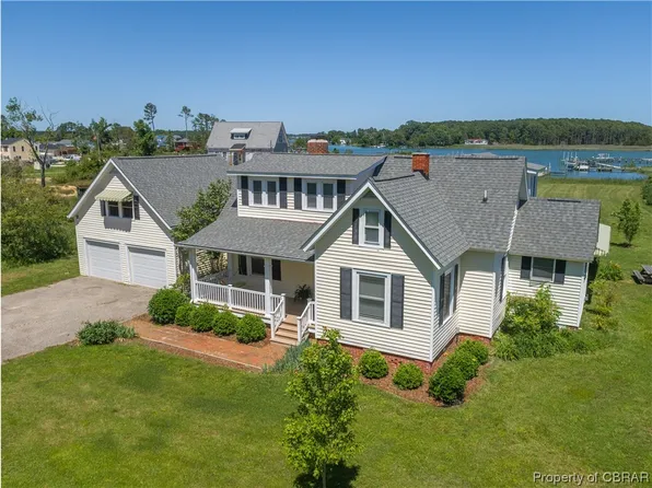 2164 Ocran Rd, White Stone, VA 22578